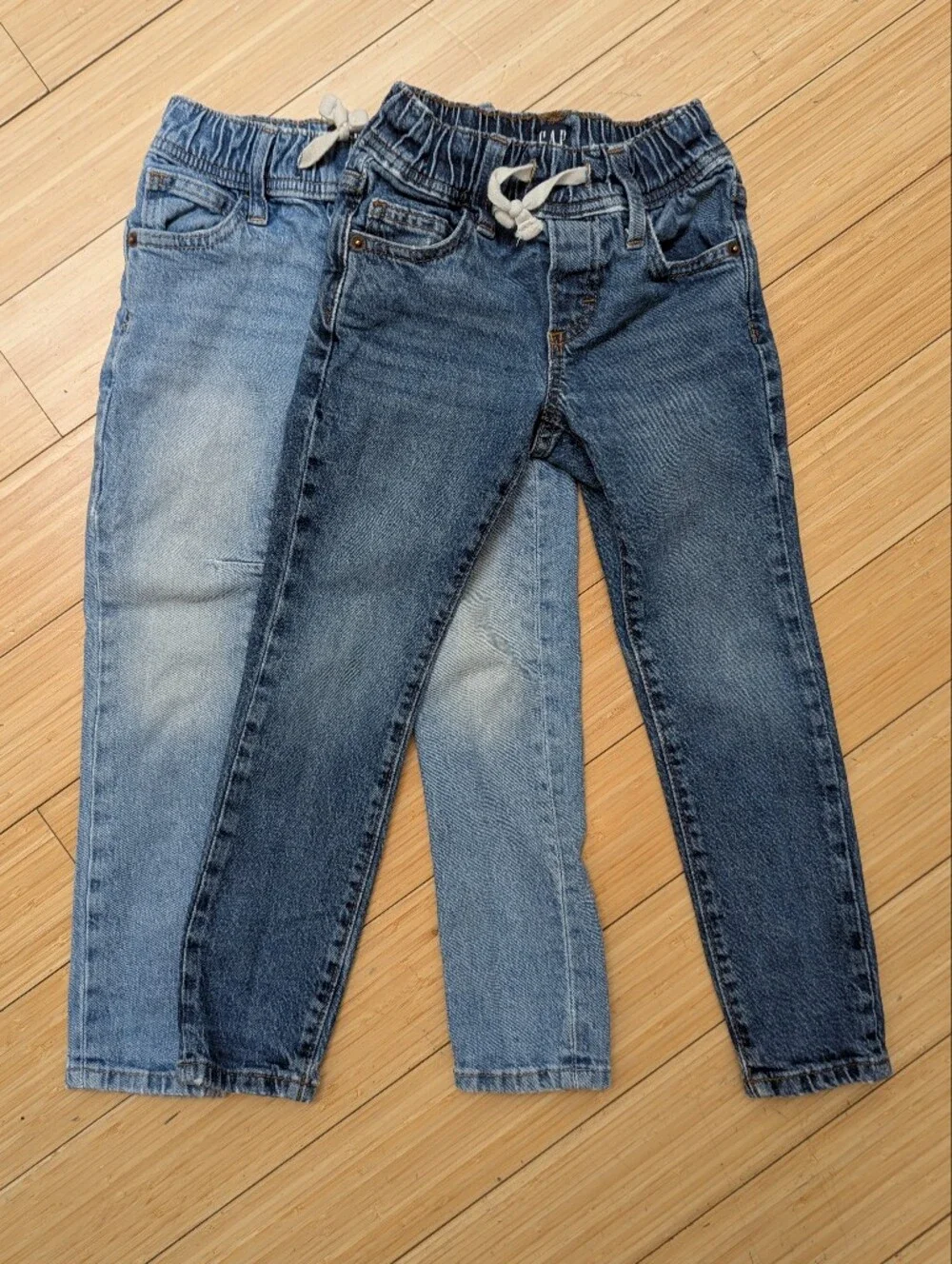 2 Pairs Of GAP Denim Boys Pull On Stretch Slim. Jeans XS 4-5 Years